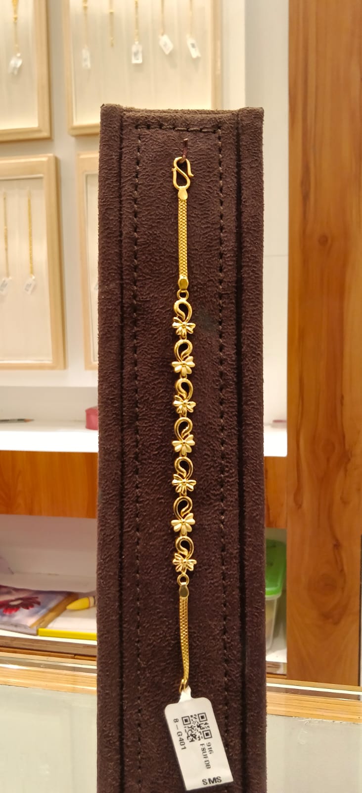 Ladies Bracelet